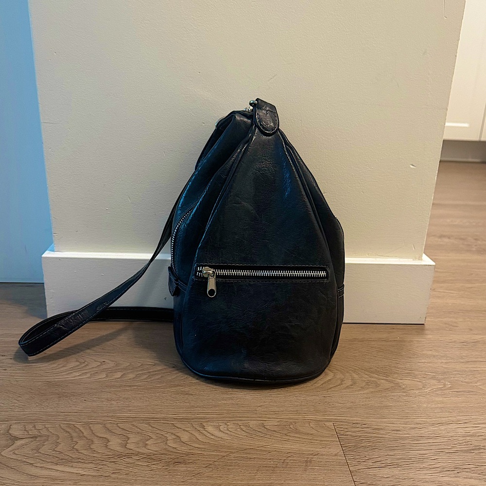 Vintage Aldo Black Leather Bag